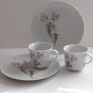 LIMA The Toscany Collection Fine China Japan Set of 2 Cups / Snack Plates 8-1/4"